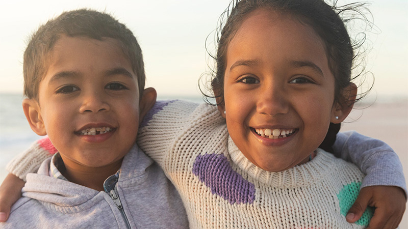 image of two native american children